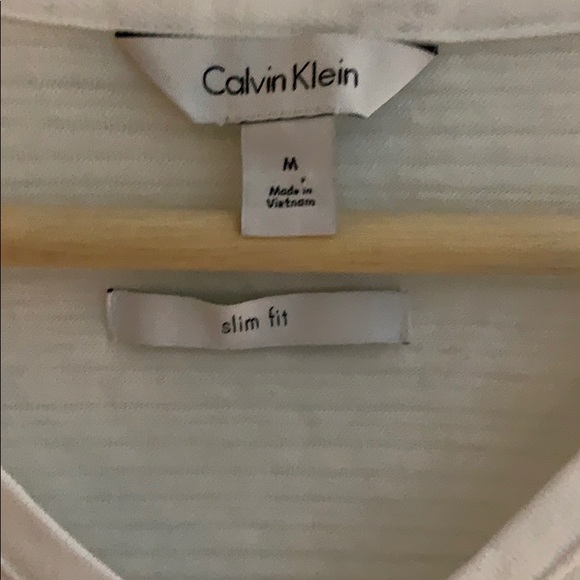 CALVIN KLIEN WHITE SIZE M SLIM V NECK COTTON TEE - Picture 2 of 2
